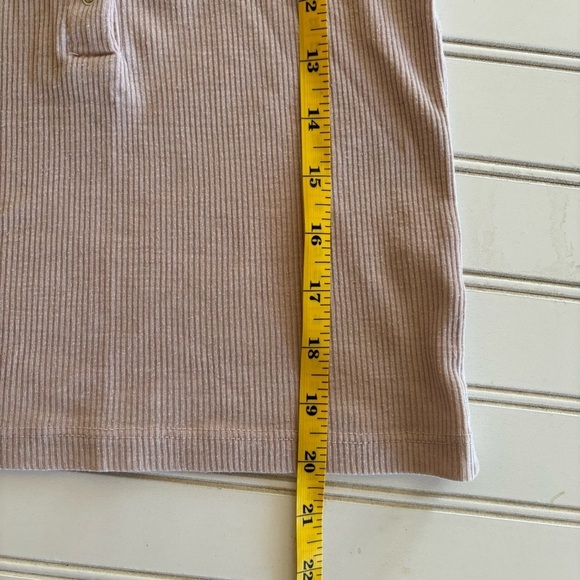 Brandy Melville ribbed tank One Size - Picture 6 of 9